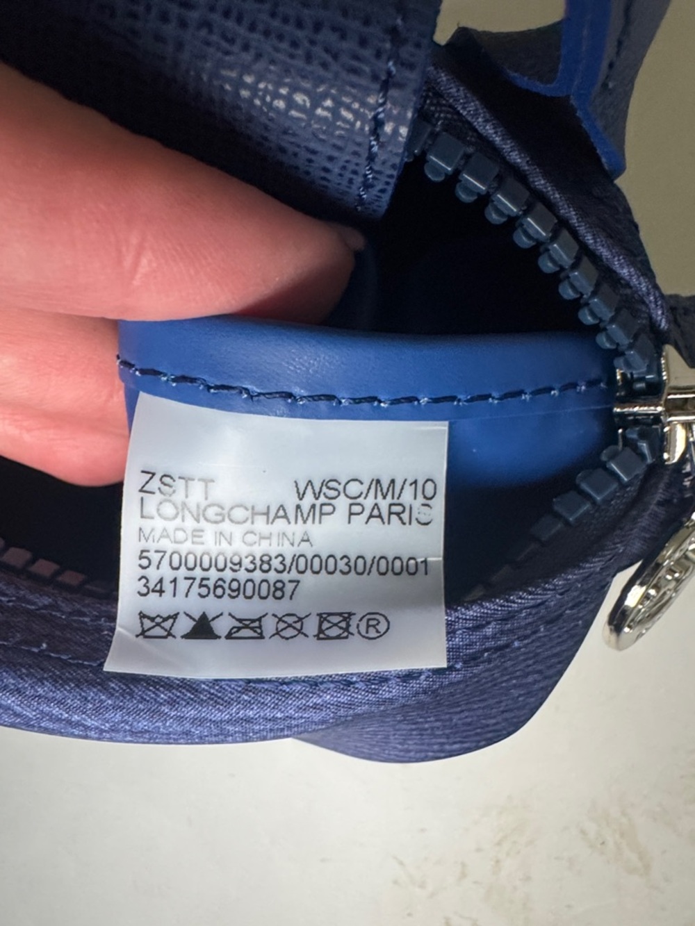 Longchamp Blue Small Top-Handle Cosmetic Pouch - Picture 9 of 9